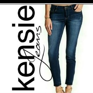 Kensie You Look Pretty Skinny Dark Wash Jeans size 28